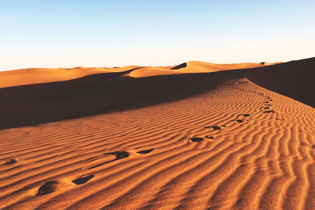 Open desert running to the hills